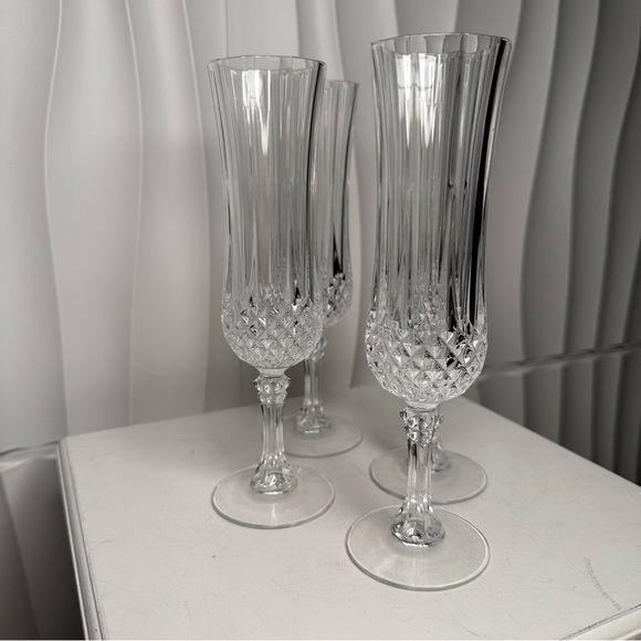Cristal DArques Vintage Diamond Cut 8” Long Champagne Glasses - Picture 3 of 3